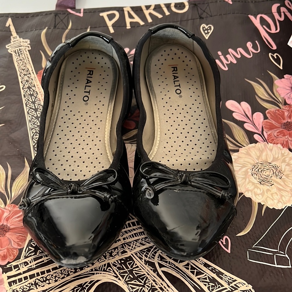 Black Flats